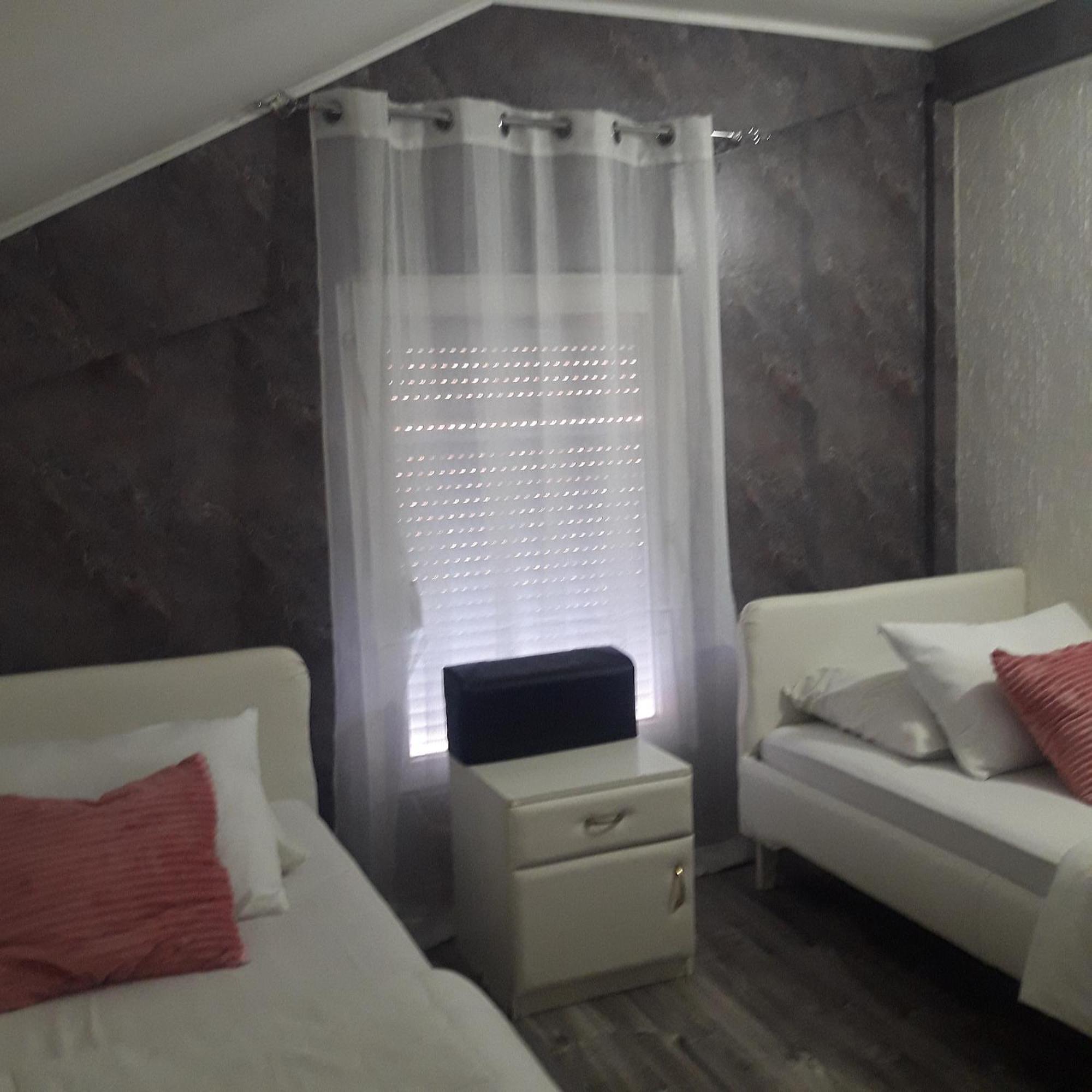 Apartmani Ni מראה חיצוני תמונה